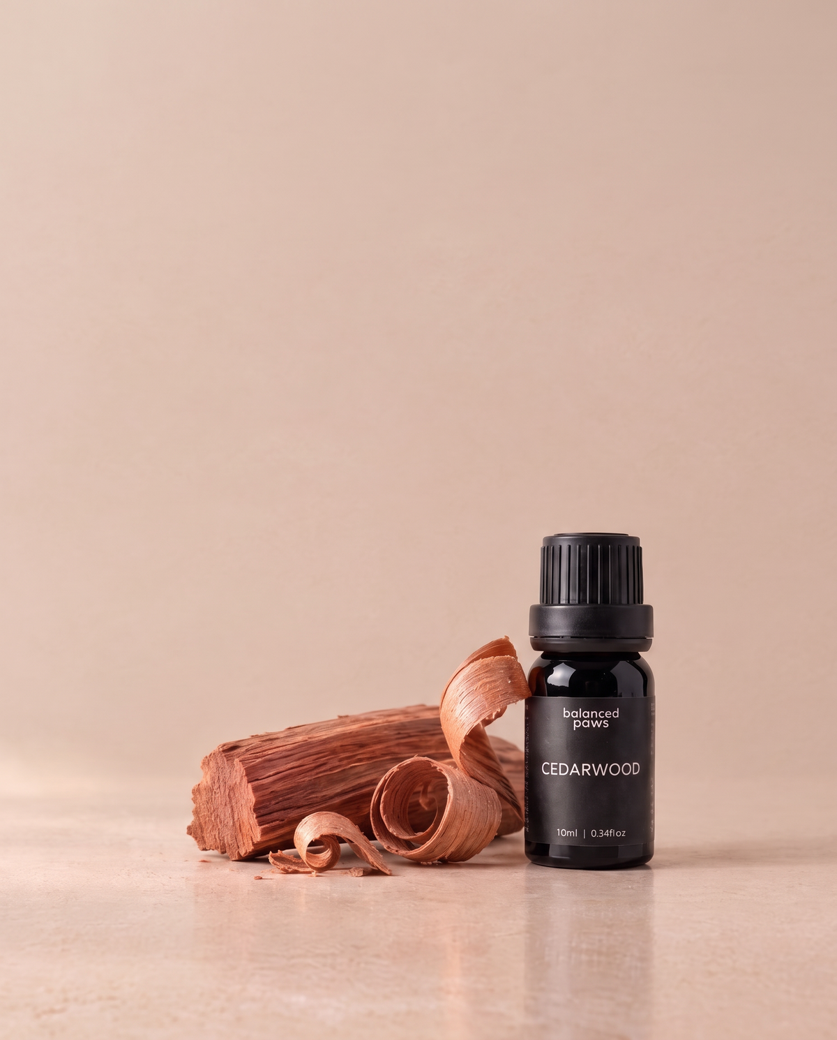 ニッチオイル : シダーウッド｜シダーウッド エッセンシャルオイル 10ml｜バランスドパウズ